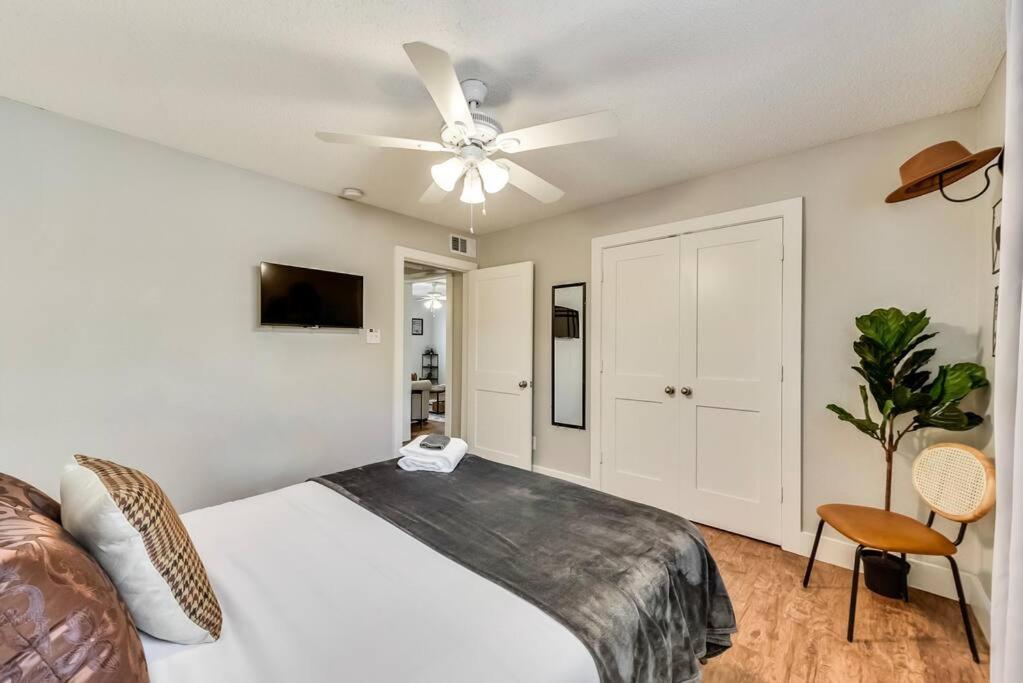 Near Downtown Dallas - The Dapper Charm Exterior photo
