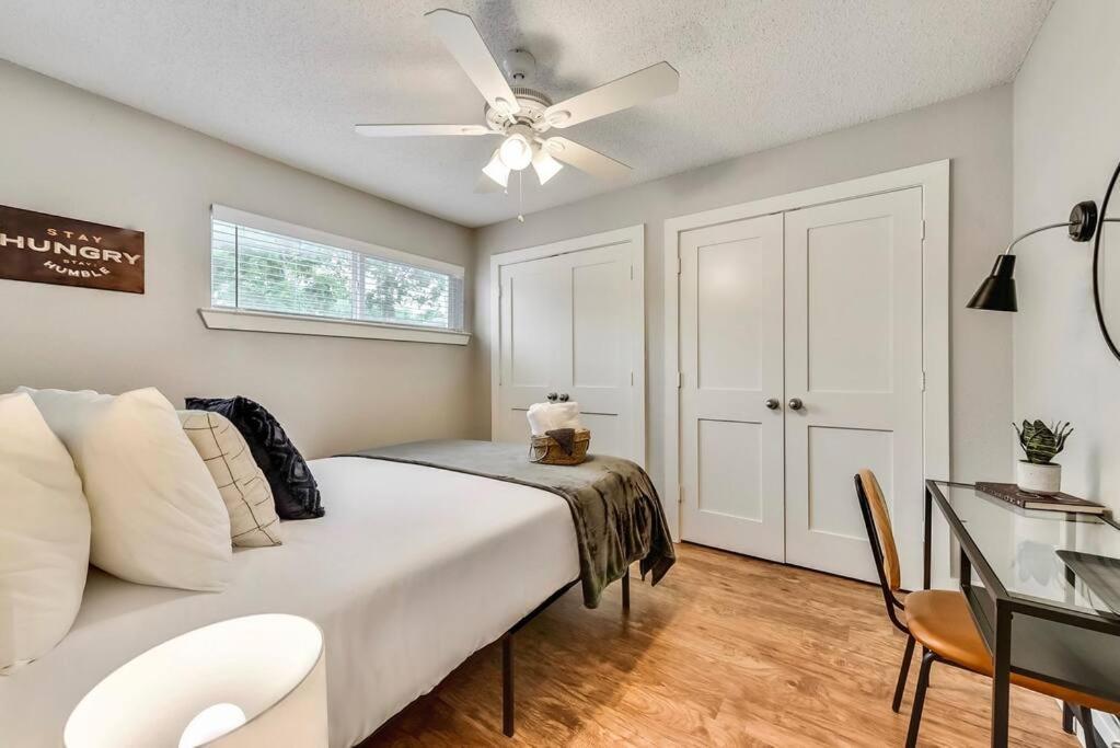Near Downtown Dallas - The Dapper Charm Exterior photo